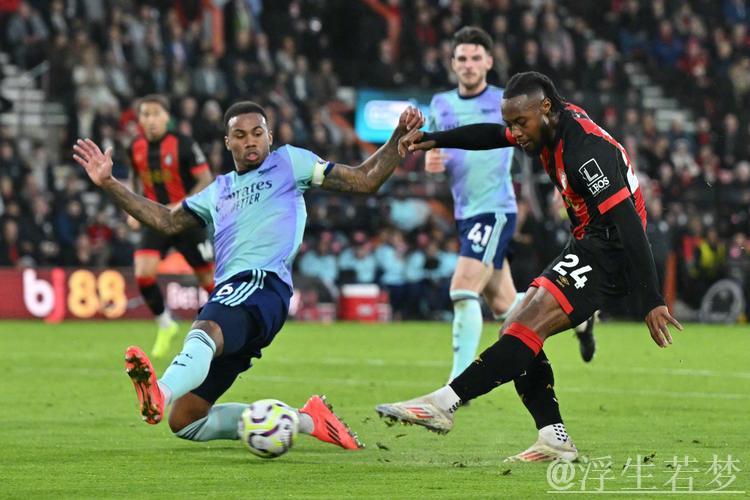 阿森纳1-2憾负伯恩茅斯，英超仅领先曼城3分